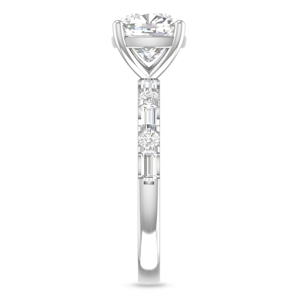 White Gold - Cushion